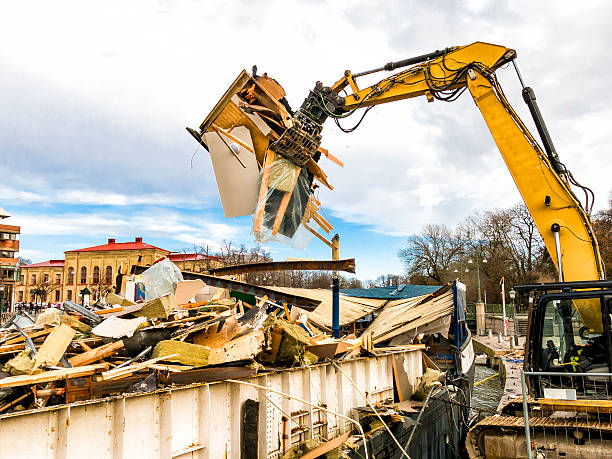 Best Trash Removal Near Me  in Fairmount, IN